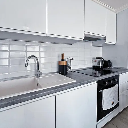 Thalassa Sunny Apartment *