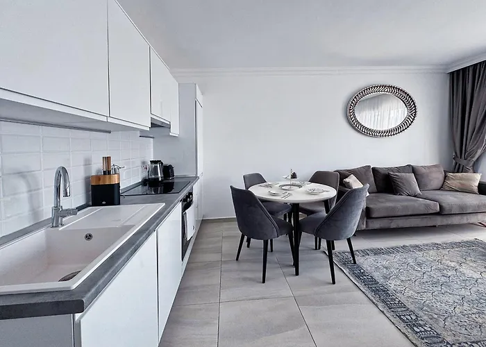 Thalassa Sunny Perivolia tou Trikomou